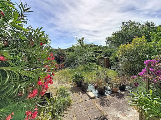 Appartement 3 pièces 70 m² · à Saint-Cyr-sur-Mer · 70 m² · 359 000 €