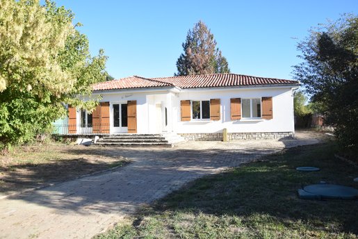 Maison 5 pièces 147 m² · à Chaniers · 147 m² · 225 000 €