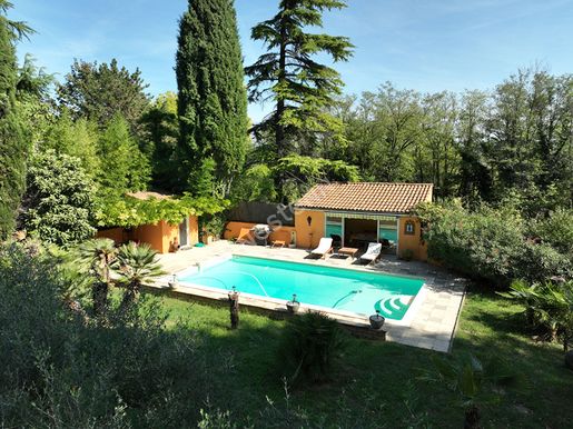Maison 5 pièces 136 m² · à Le Pouzin · 136 m² · 472 500 €
