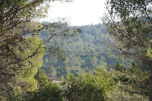 Terrain 1700 m² · à Fontjoncouse · 107 000 €