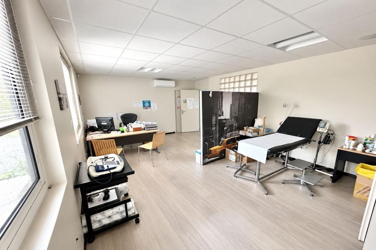 Office for Sale - Vue 3