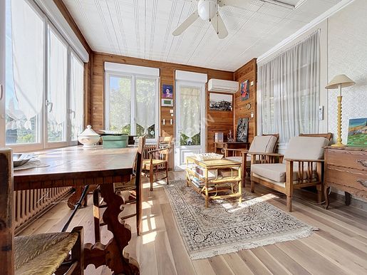 Maison 8 pièces 231 m² · à Privas · 231 m² · 305 000 €