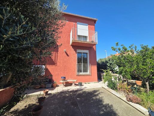 Maison 6 pièces 160 m² · à Perpignan · 160 m² · 291 200 €