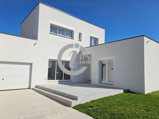 Maison 5 pièces 123 m² · à Sérignan · 123 m² · 435 000 €