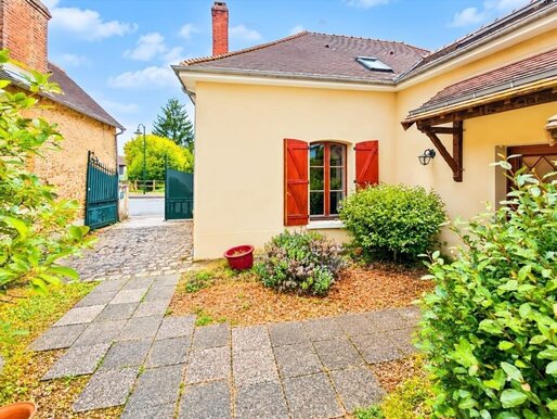 Maison 5 pièces 145 m² · au Luart · 145 m² · 263 750 €