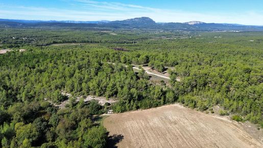 Terrain 1 m² · à Saint-Vincent-de-Barbeyrargues · 33 450 €
