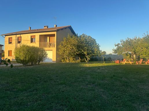 Maison 7 pièces 154 m² · à Chatuzange-le-Goubet · 154 m² · 424 000 €