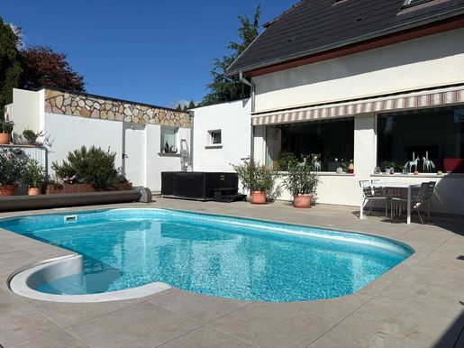 Maison 7 pièces 218 m² · à Raedersdorf · 218 m² · 765 000 €