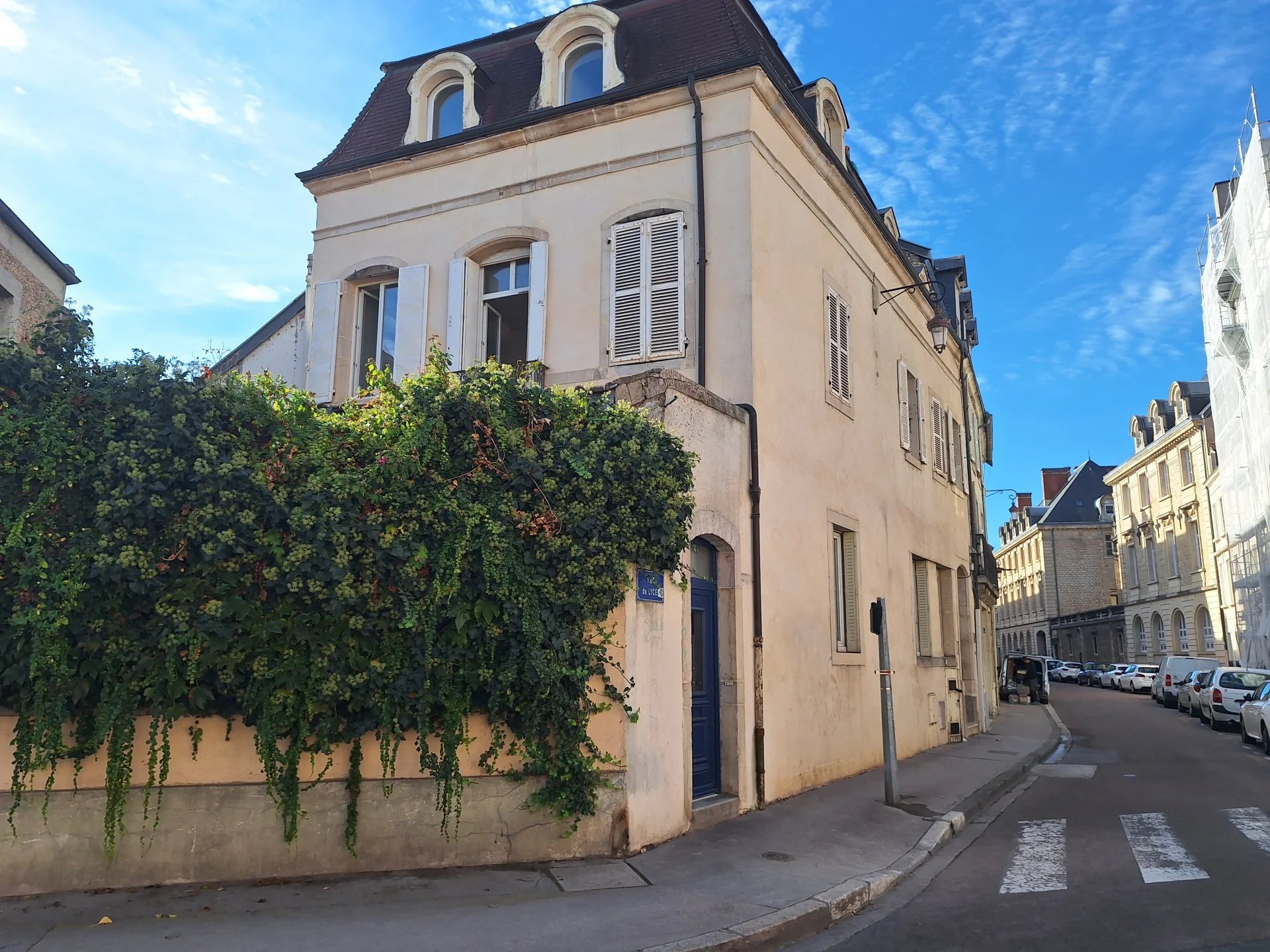 Purchase: Apartment (21000)
