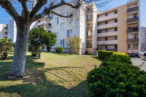 Appartement 3 pièces 54 m² · à Marseille 14ème · 54 m² · 73 000 €