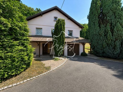 Maison 6 pièces 163 m² · à Carspach · 163 m² · 367 500 €