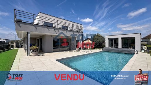 Maison 6 pièces 170 m² · à Vaivre-Et-Montoille · 170 m² · 545 000 €
