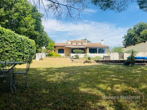 Maison 14 pièces 377 m² · à Saint-Laurent-la-Vernède · 377 m² · 884 000 €