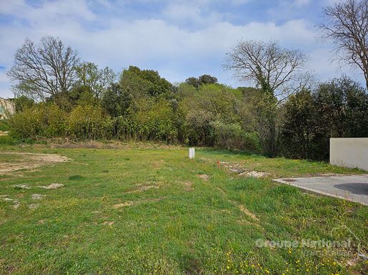 Terrain 553 m² · à Saint-Nazaire · 553 m² · 65 000 €