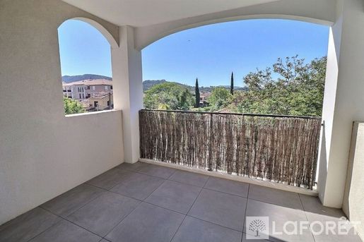 Appartement 2 pièces 42 m² · à La Crau · 42 m² · 211 000 €