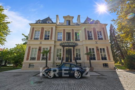 Maison 10 pièces 550 m² · au Vésinet · 550 m² · 6 500 000 €