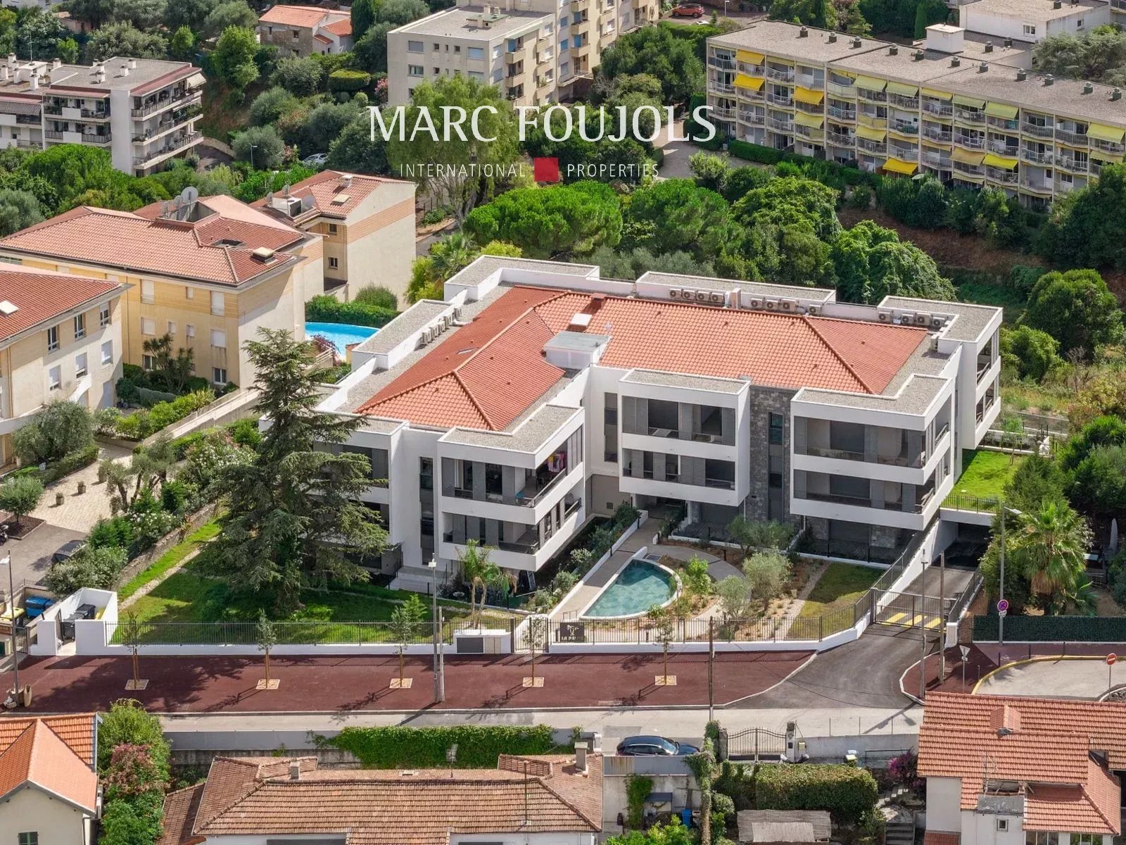 Appartement – Cannes - Plus
