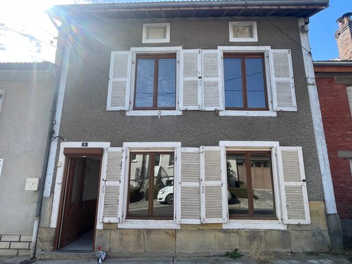Maison 5 pièces 110 m² · à Senuc · 110 m² · 60 000 €