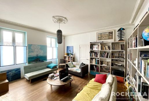 Maison 7 pièces 150 m² · à Rochefort · 150 m² · 299 000 €