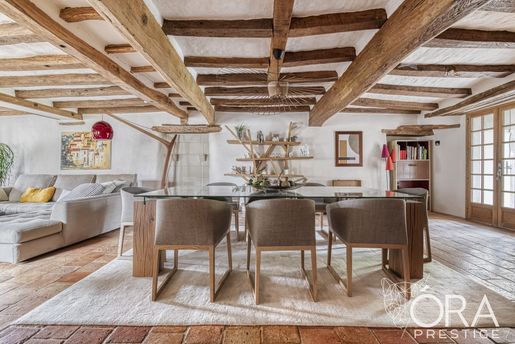Maison 8 pièces 233 m² · à Angers · 233 m² · 480 000 €