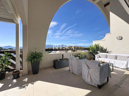 Appartement 5 pièces 145 m² · à Saint-Cyprien · 145 m² · 559 900 €