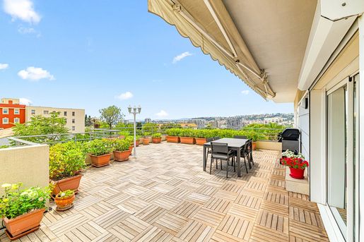 Appartement 4 pièces 98 m² · à Nice · 98 m² · 725 000 €
