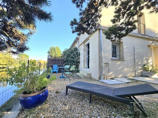 Maison 3 pièces 116 m² · à L'Isle-sur-la-Sorgue · 116 m² · 640 000 €