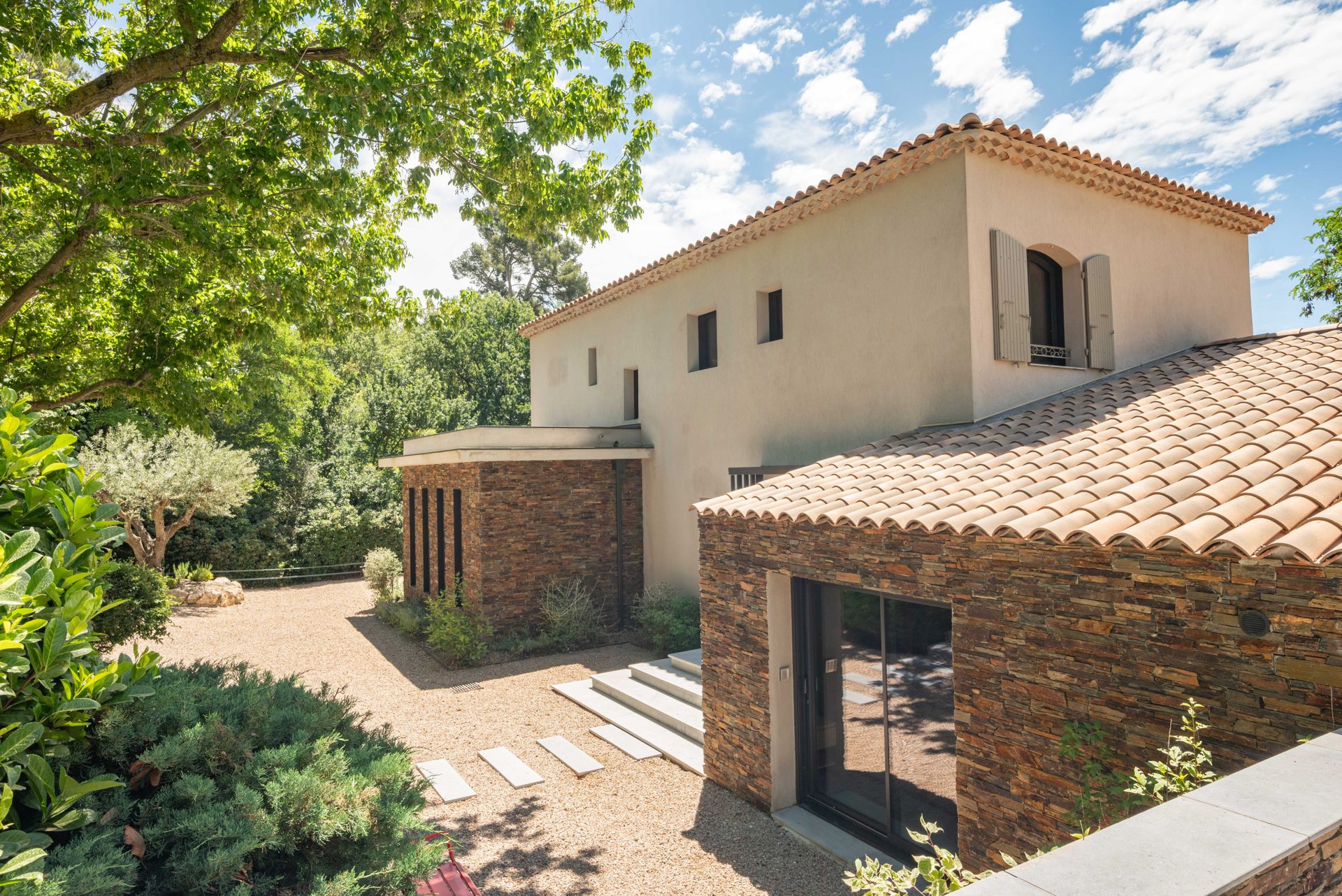 Maison – Aix-en-Provence - Plus