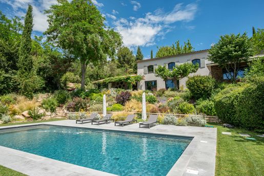 Maison 7 pièces 245 m² · à Aix-en-Provence · 245 m² · 3 190 000 €