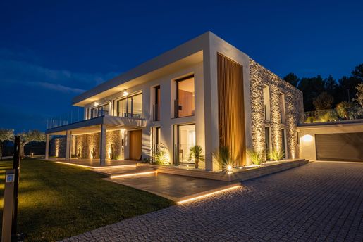 Maison 9 pièces 371 m² · à Aix-en-Provence · 371 m² · 5 800 000 €