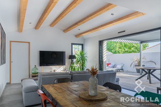 Maison 4 pièces 100 m² · à Bourgneuf · 100 m² · 442 000 €