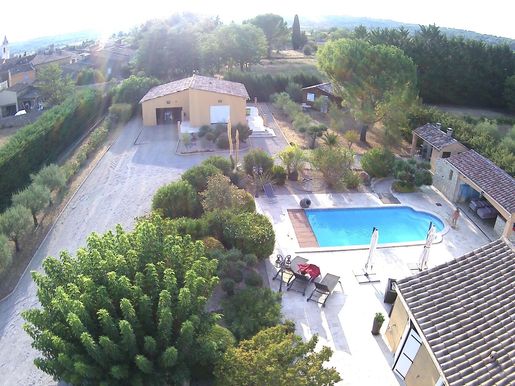Maison 7 pièces 240 m² · à Tavernes · 240 m² · 785 000 €
