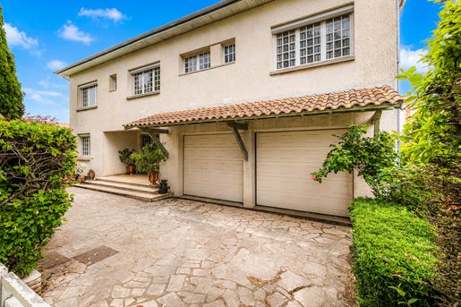 Maison 6 pièces 167 m² · à Cugnaux · 167 m² · 316 000 €