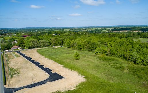 Terrain 638 m² · à Lherm · 83 000 €