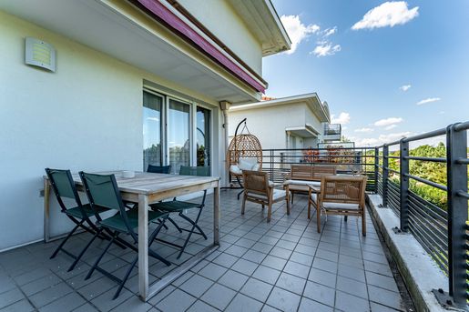 Appartement 3 pièces 76 m² · à Meyzieu · 76 m² · 300 000 €