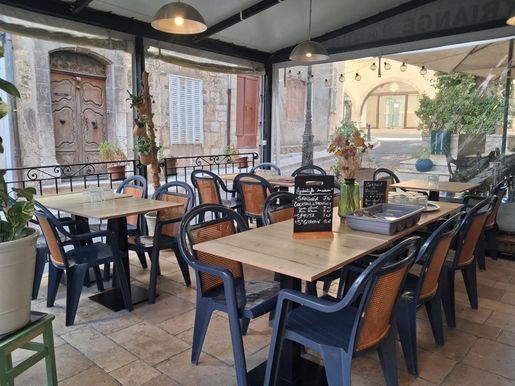 Local commercial 25 m² · à Aups · 25 m² · 75 000 €