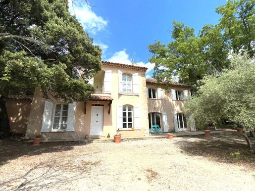Maison 8 pièces 180 m² · à Baudinard-sur-Verdon · 180 m² · 449 000 €