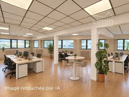 Local commercial 5 pièces 122 m² · à Angers · 122 m² · 275 000 €