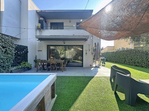 Maison 5 pièces 104 m² · à Villeneuve-Loubet · 104 m² · 689 000 €
