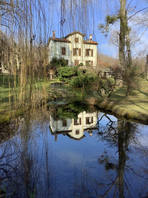 Maison 11 pièces 280 m² · à Bellegarde-Poussieu · 280 m² · 595 000 €