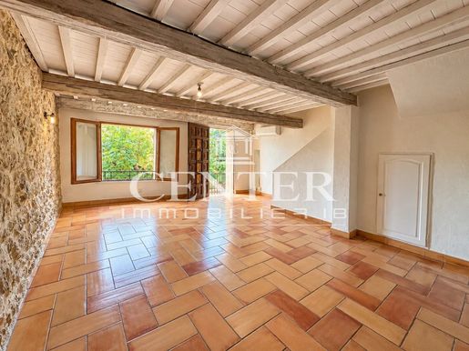 Appartement 3 pièces 67 m² · à Tourrettes · 67 m² · 189 000 €