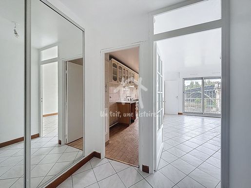 Appartement 3 pièces 65 m² · à Courbevoie · 65 m² · 359 000 €