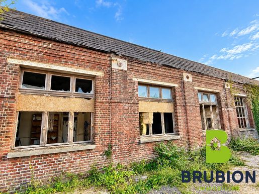 Maison 252 m² · à Barentin · 252 m² · 38 500 €