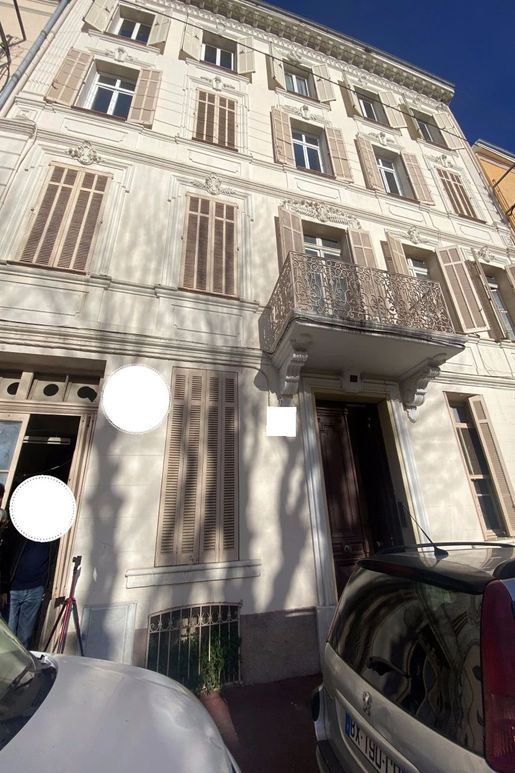 Maison 6 pièces 300 m² · à Vallauris · 300 m² · 735 000 €