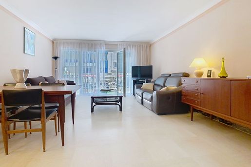 Appartement 2 pièces 59 m² · à Antibes · 59 m² · 340 000 €