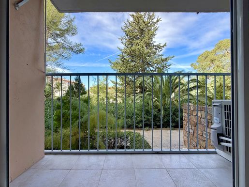Appartement 3 pièces 62 m² · à Saint-Raphaël · 62 m² · 179 000 €