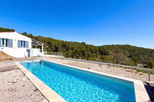 Maison 5 pièces 157 m² · à Draguignan · 157 m² · 649 000 €