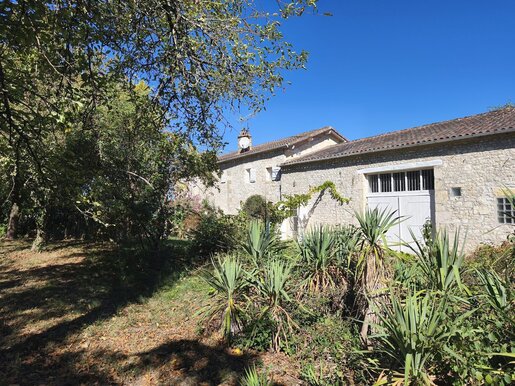 Maison 10 pièces 154 m² · à Moustier · 154 m² · 291 200 €