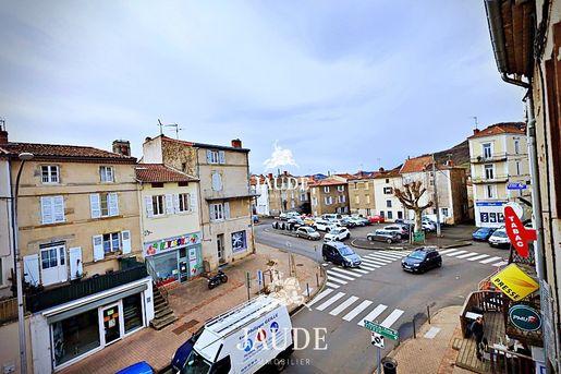 Maison 2 pièces 390 m² · à Billom · 390 m² · 278 000 €