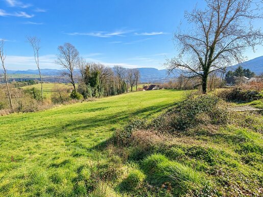 Terrain 1257 m² · à Chanay · 120 000 €